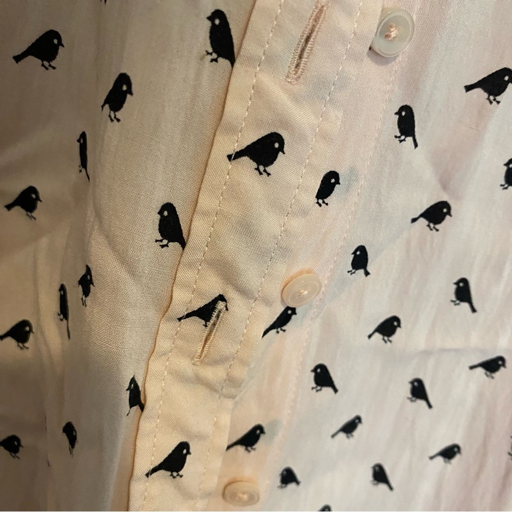 4/$25 Talbots Rose Blouse with Black Birds - Picture 5 of 6